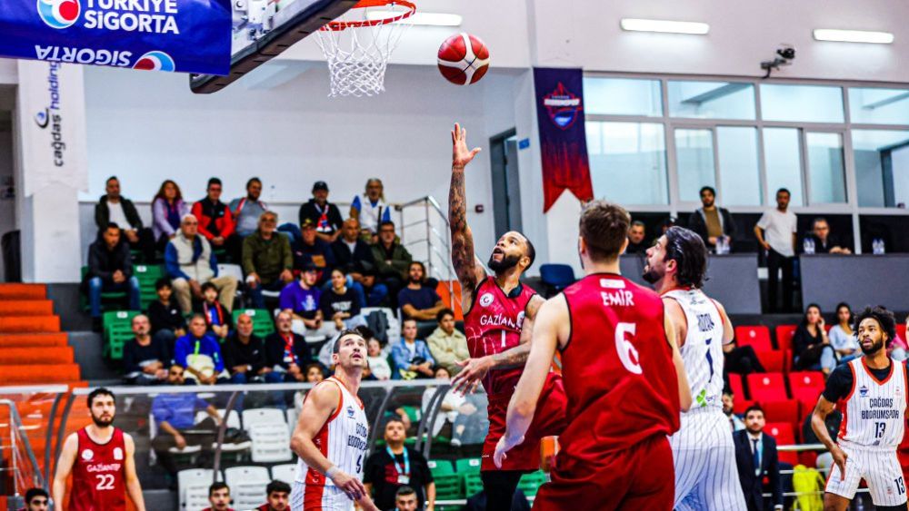 Bu takıma ne oldu? Gaziantep Basketbol düşüşte